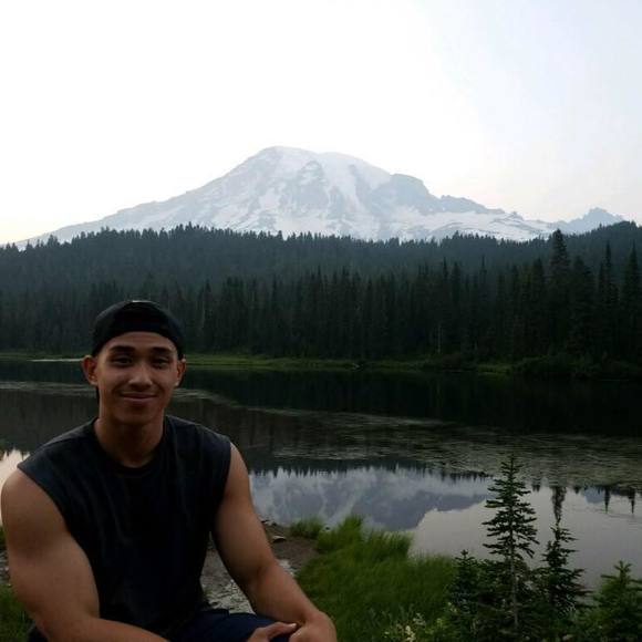 Meet your Posher, Andrew - Picture 1 of 1